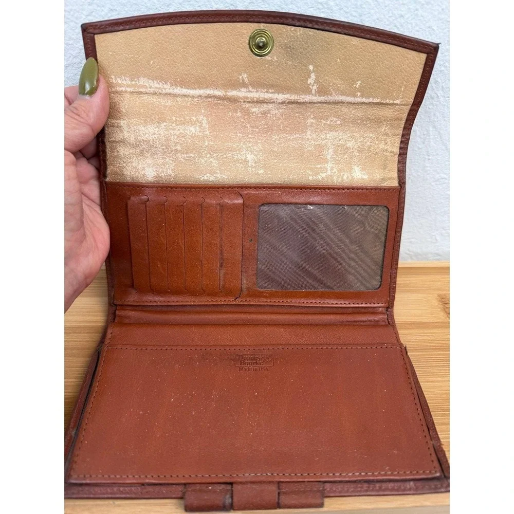 Dooney & Bourke Vintage All Weather Leather Wallet Brown Tan‎ USA Made
